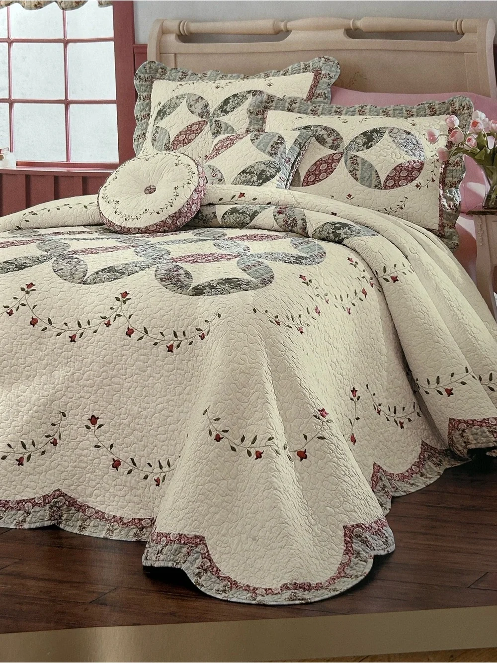 Vintage New Old Stock JC Penney Home Collection Heirloom Quality Quilt & Shams